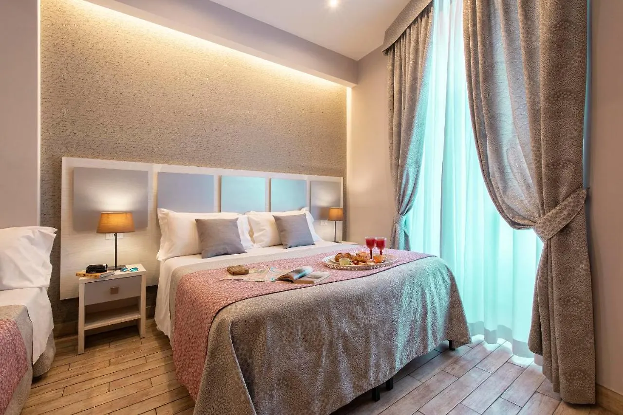 Five Rooms Rome Guesthouse 2*,