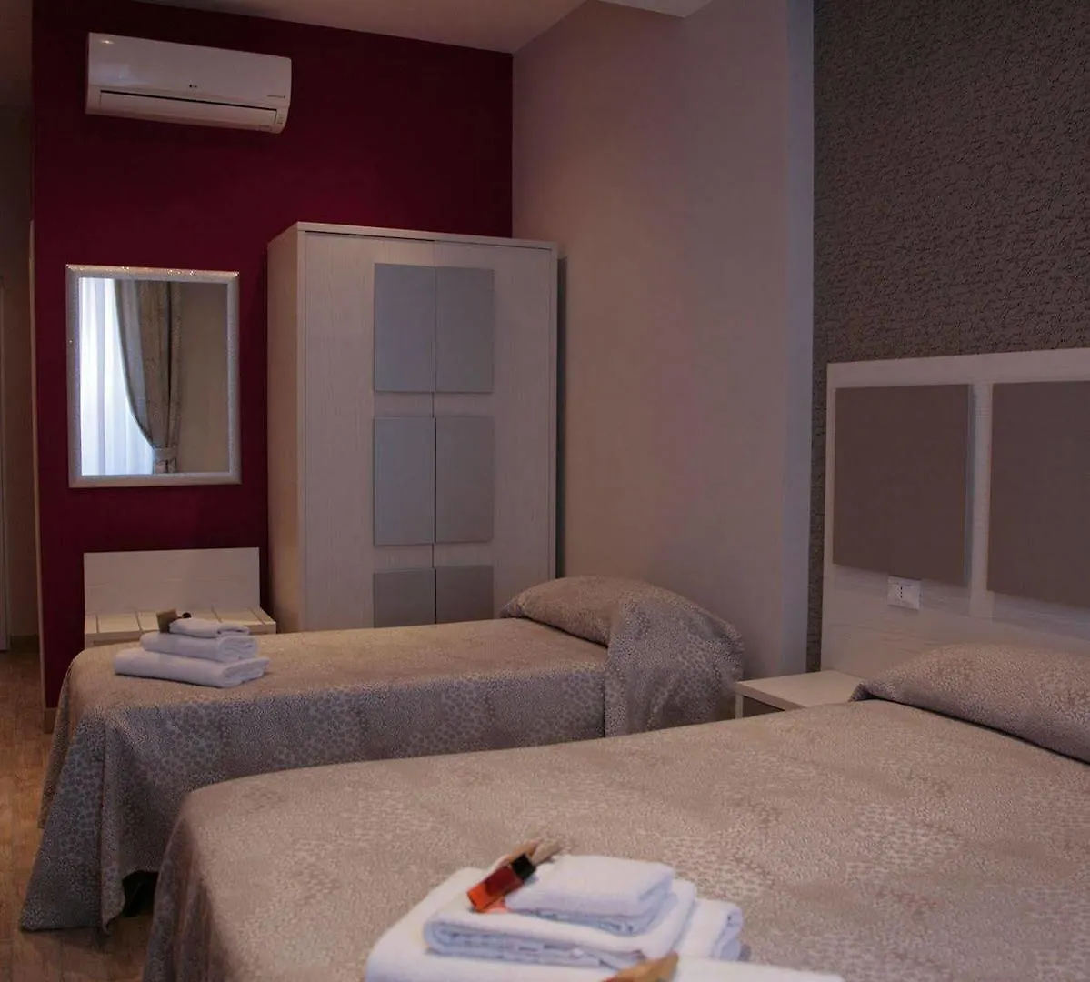 Gasthof Five Rooms Rome Guesthouse