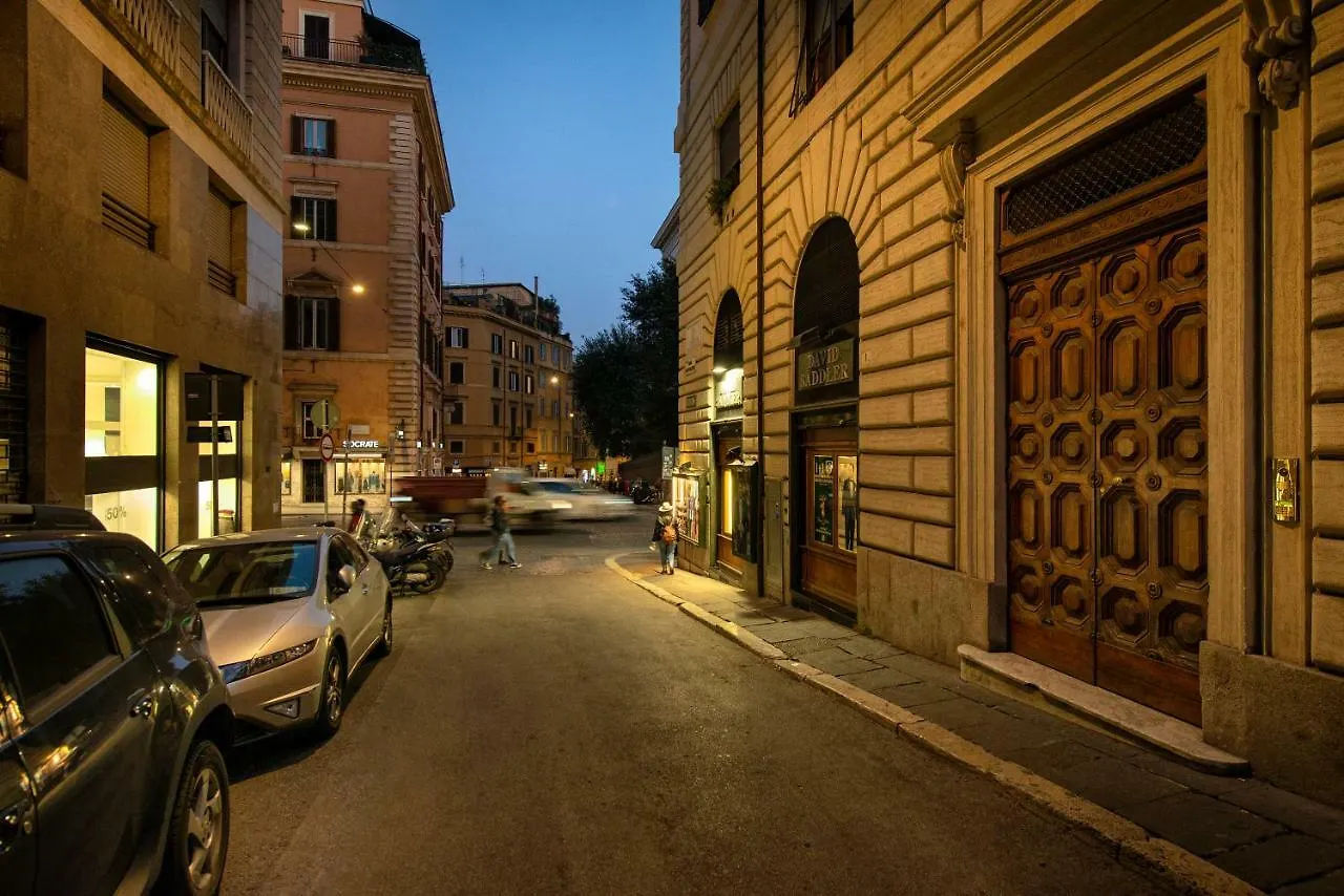 Five Rooms Rome Guesthouse