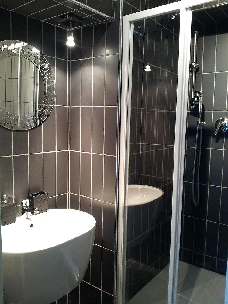** Πανσιόν Five Rooms Rome Guesthouse Ιταλία