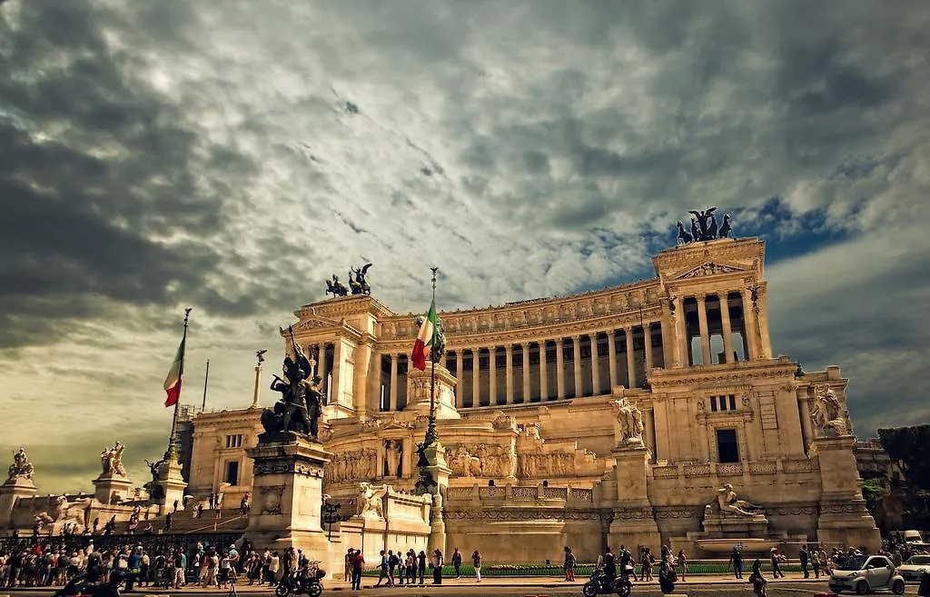 Five Rooms Rome Guesthouse Πανσιόν
