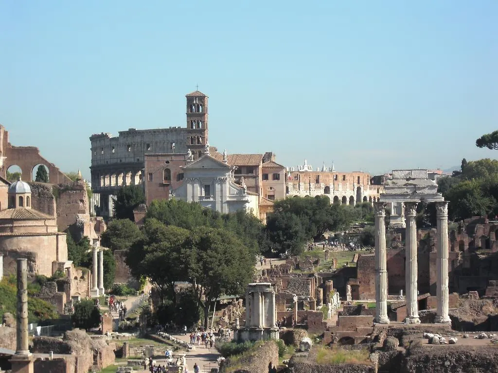 بيت ضيافة Five Rooms Rome Guesthouse