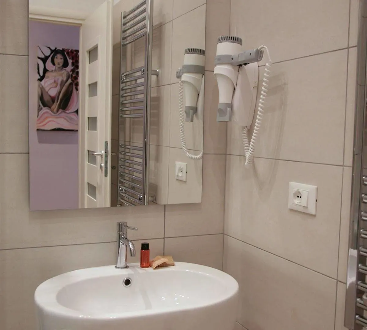 Five Rooms Rome Guesthouse إيطاليا